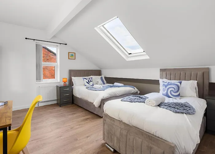 דירה Stylish & Spacious In The Heart Of