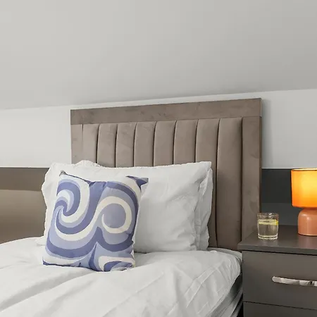 شقة Stylish & Spacious In The Heart Of ليدز