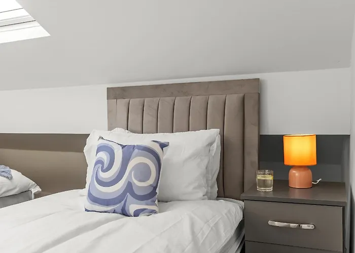 شقة Stylish & Spacious In The Heart Of ليدز